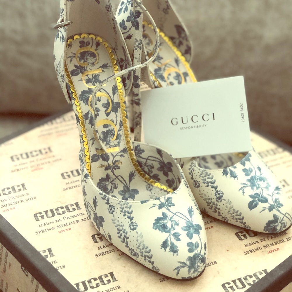 SOLD. Brand new Shoes